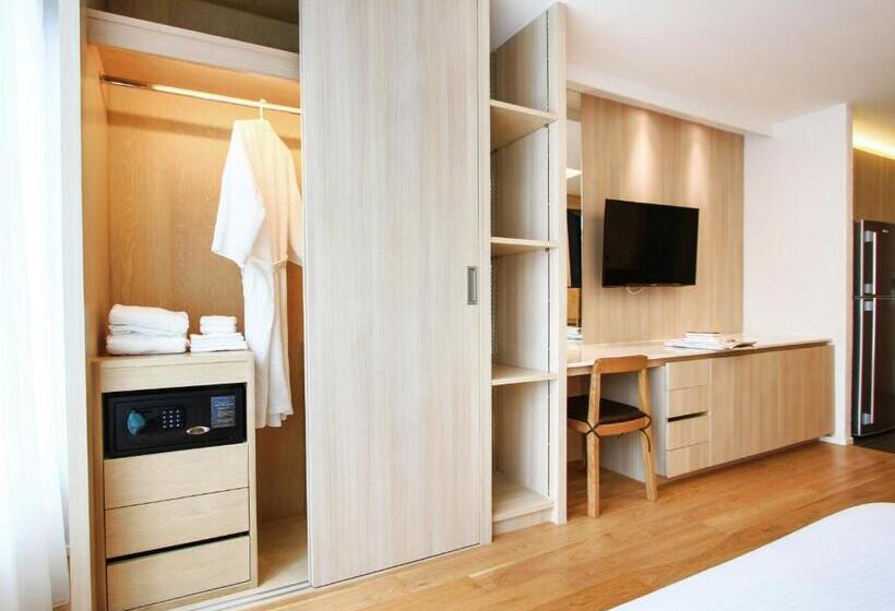 豪华工作室, Balcony Seaside Sriracha Hotel & Serviced Apartments