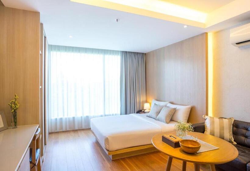 家庭工作室, Balcony Seaside Sriracha Hotel & Serviced Apartments