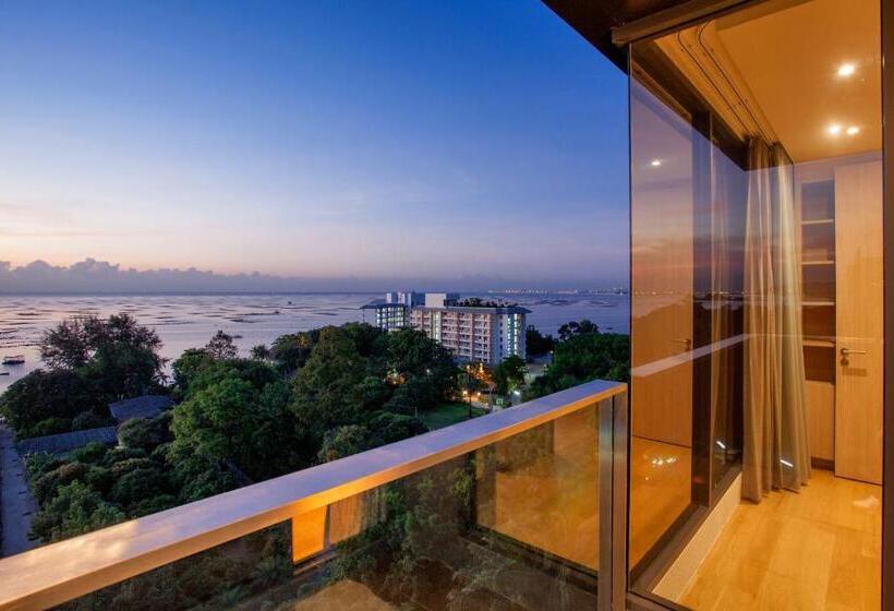 带海景的复工套房, Balcony Seaside Sriracha Hotel & Serviced Apartments
