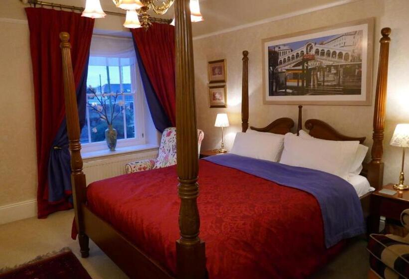 スタンダードルーム, Kerrington House