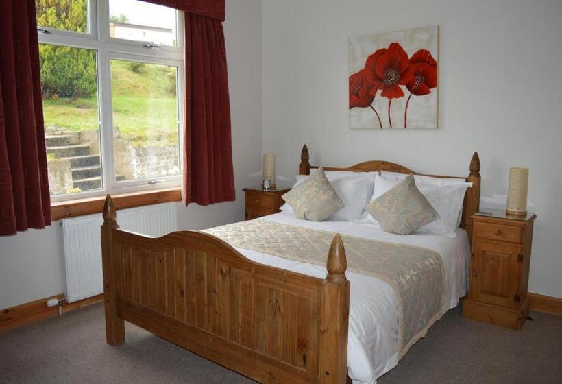 חדר סטנדרט עם מיטת קינג, Strathview Lodge