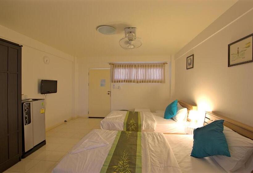 标准间, Charn Residence