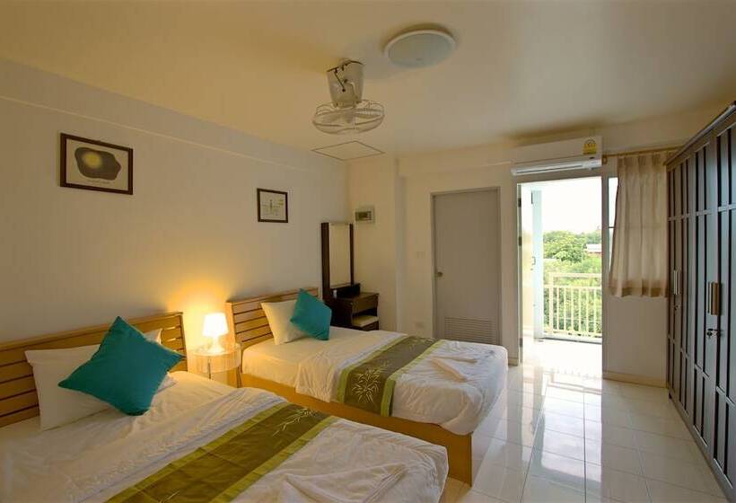 标准间, Charn Residence