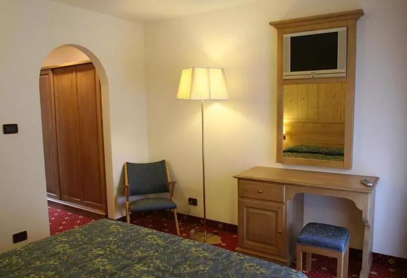４ベッドルームクラシックタイプ, Gh Hotel Monzoni
