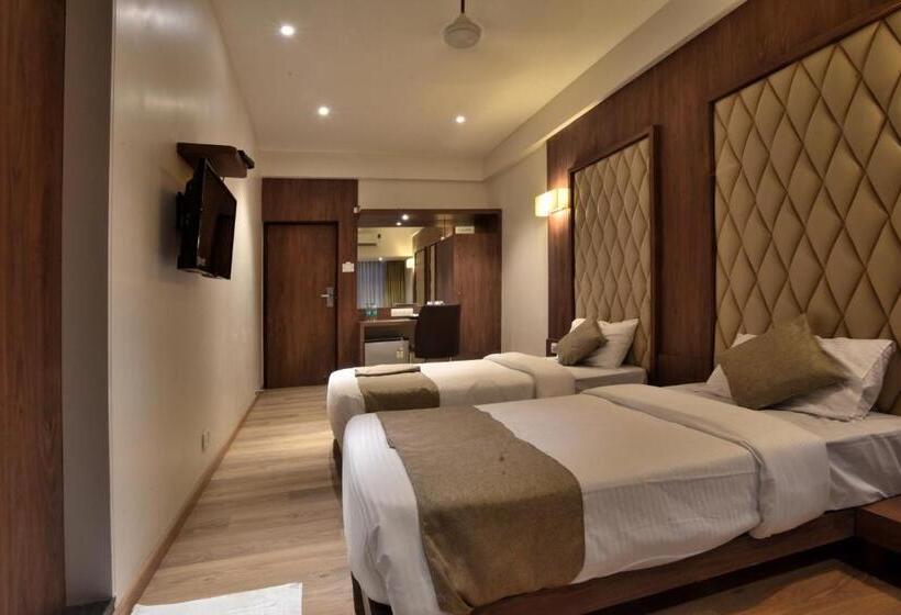 Номер Executive, The Aarya A Smart Business