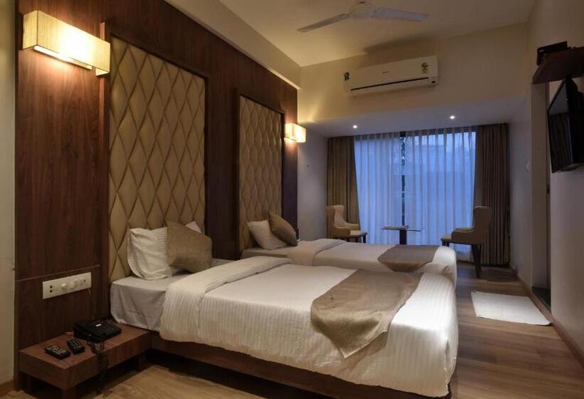 Номер Executive, The Aarya A Smart Business