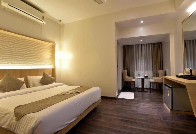 Номер Executive, The Aarya A Smart Business