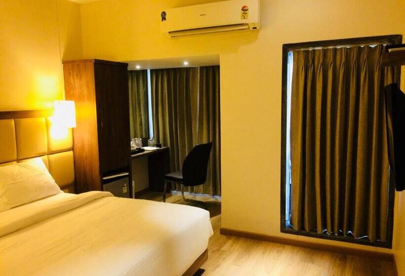 Номер Executive, The Aarya A Smart Business