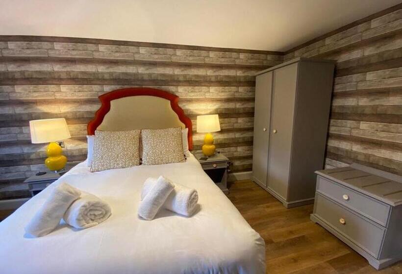 Номер Стандарт Вид на Горы, Achray House Restaurant With Rooms
