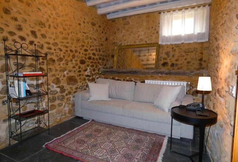 스탠다드 스튜디오, Casa Anamaria