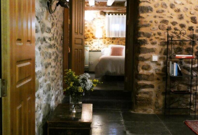 스탠다드 스튜디오, Casa Anamaria