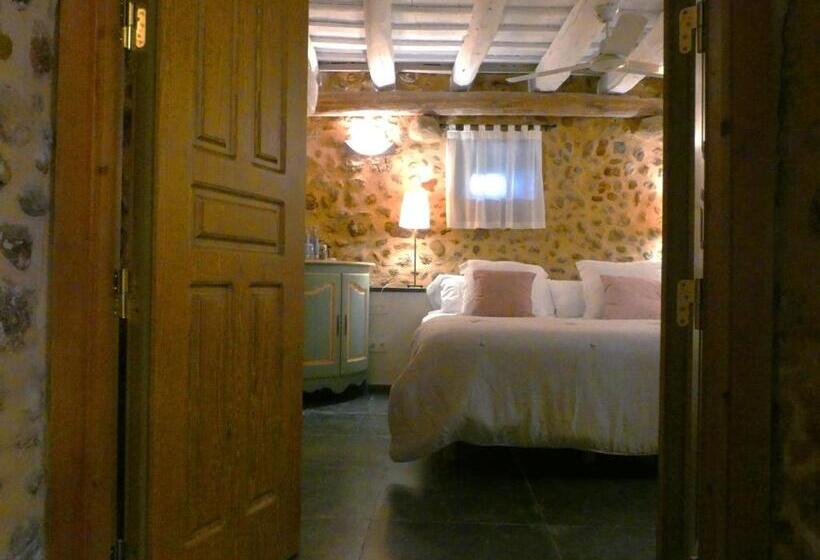 스탠다드 스튜디오, Casa Anamaria