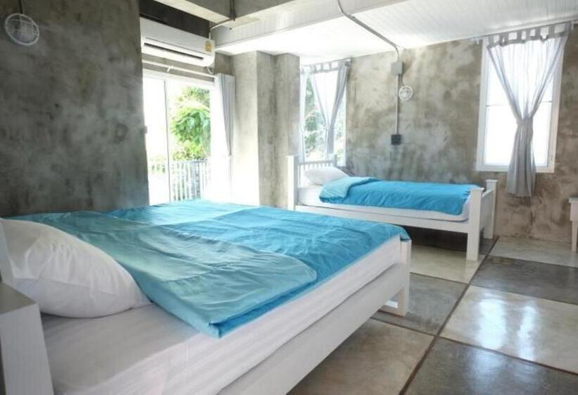 חדר סטנדרט לשלושה, Chanchalay Hip Hostel Sha Extra Plus