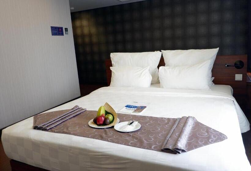 غرفة قياسية, Crown Prince Hotel Surabaya Managed By Midtown Indonesia