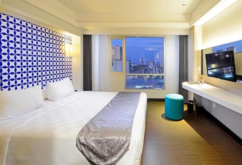 غرفة قياسية سرير كينج, Crown Prince Hotel Surabaya Managed By Midtown Indonesia