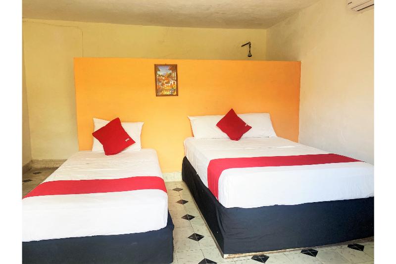 غرفة قياسية سرير كينج, Crown Prince Hotel Surabaya Managed By Midtown Indonesia