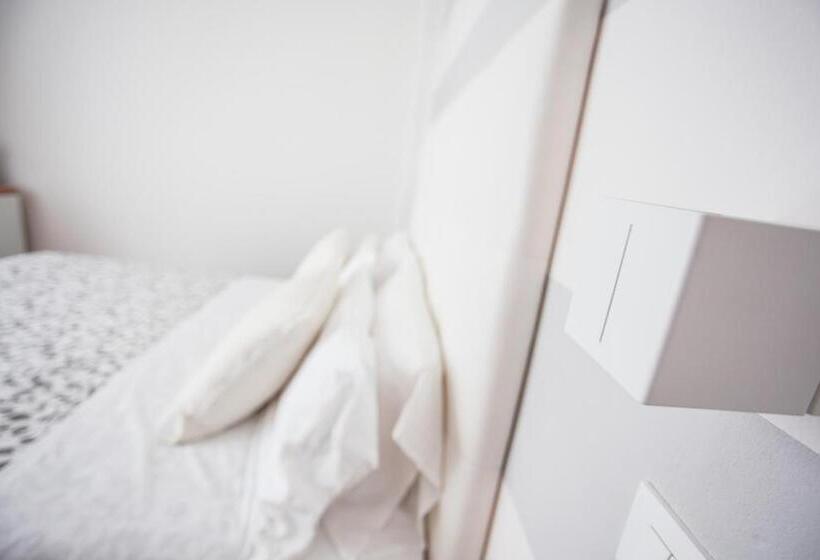 Habitació Familiar Vista Mar, Geminus B&b