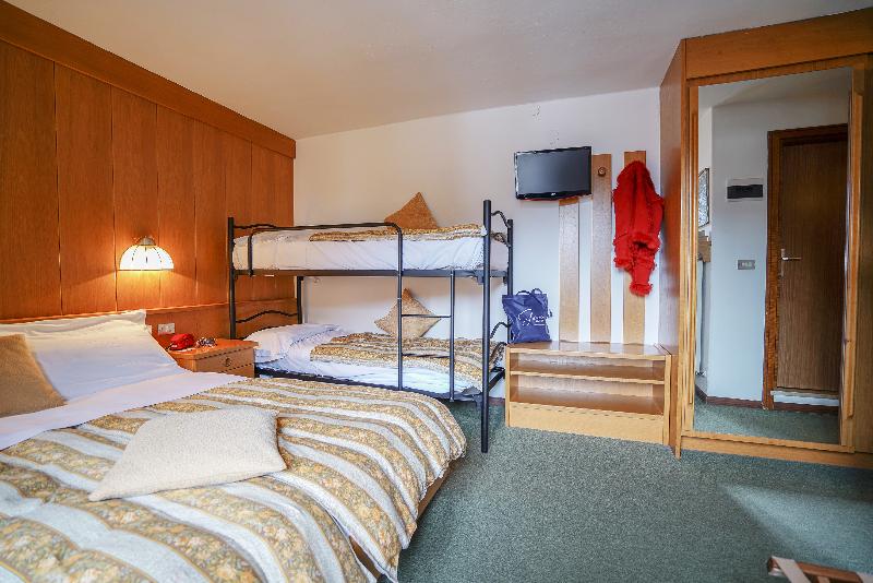 スタンダード４人部屋, Gh Hotel Monzoni