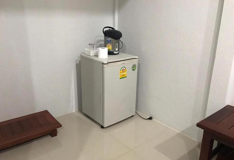 غرفة قياسية, Jim Guesthouse