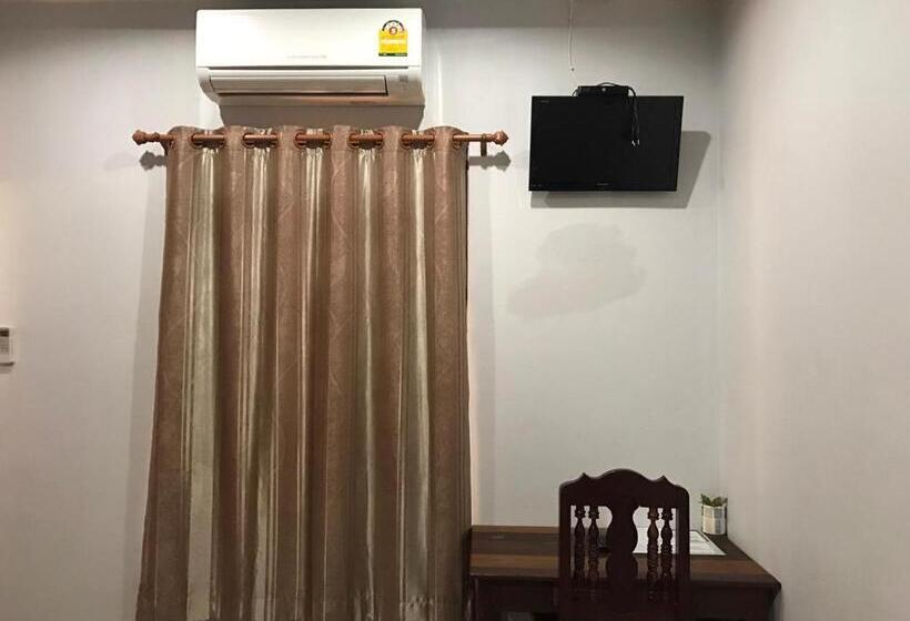 غرفة قياسية, Jim Guesthouse