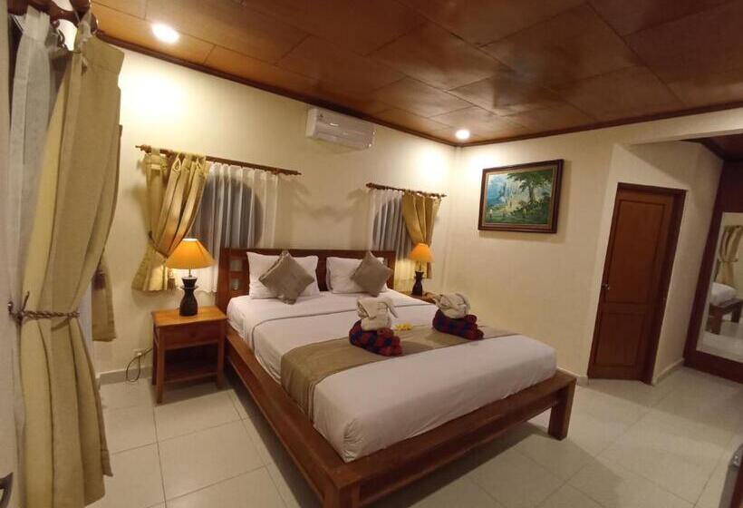 חדר דלוקס נוף בריכה, Kusnadi