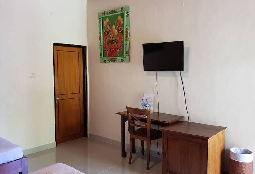 חדר סופריור, Kusnadi