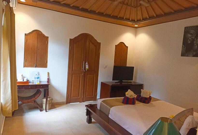 חדר סופריור, Kusnadi