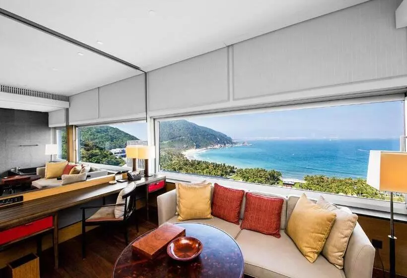 オーシャンビューのプレミアムルーム。, Park Hyatt Sanya Sunny Bay Resort