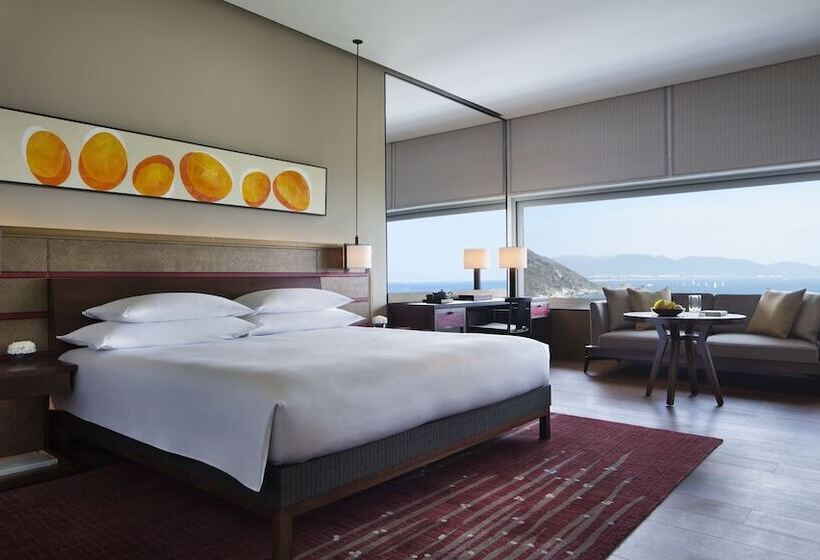 オーシャンビューのプレミアムルーム。, Park Hyatt Sanya Sunny Bay Resort