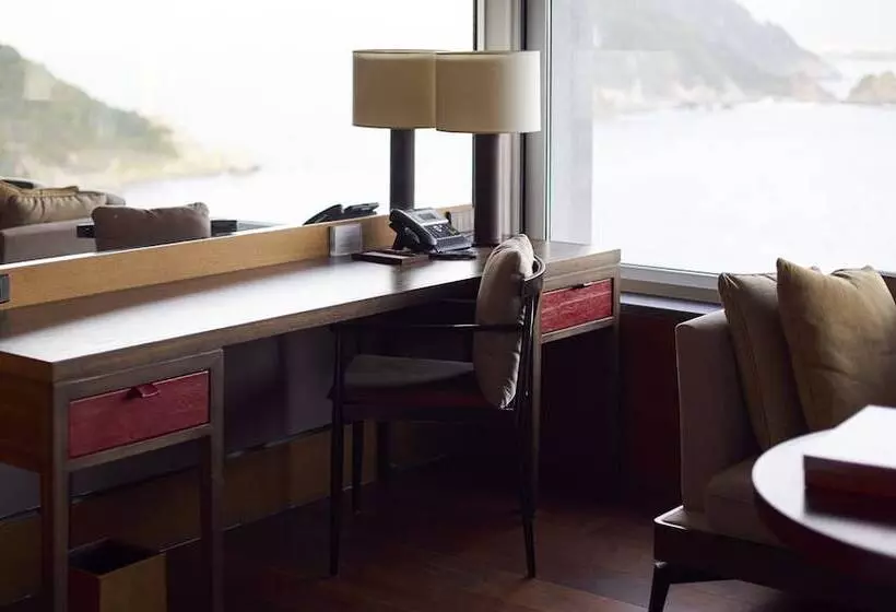 オーシャンビューのプレミアムルーム。, Park Hyatt Sanya Sunny Bay Resort