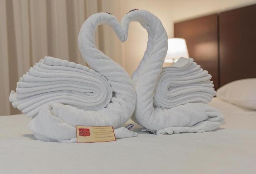 デラックススイート, Plaza Norte