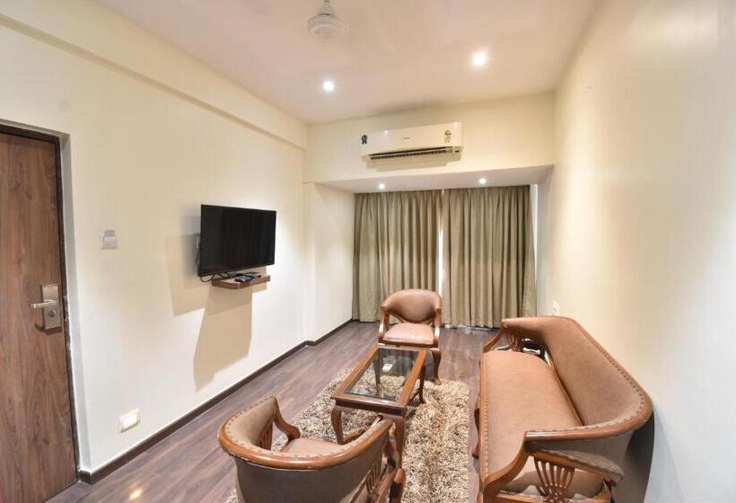 Люкс Повышенной Комфортности, The Aarya A Smart Business