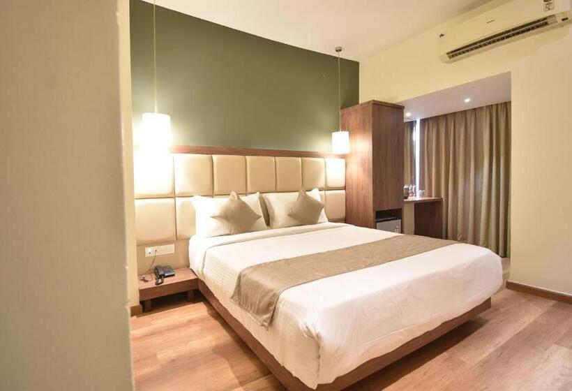 Номер Executive, The Aarya A Smart Business