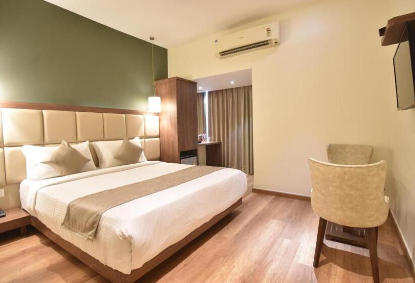 Номер Executive, The Aarya A Smart Business