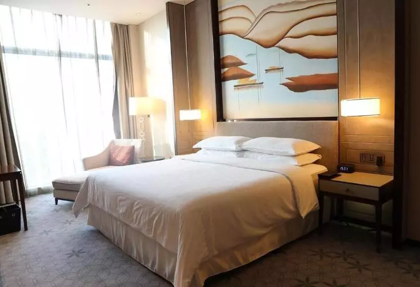 キングサイズベッドのクラブルーム, Sheraton Shanghai Jiading