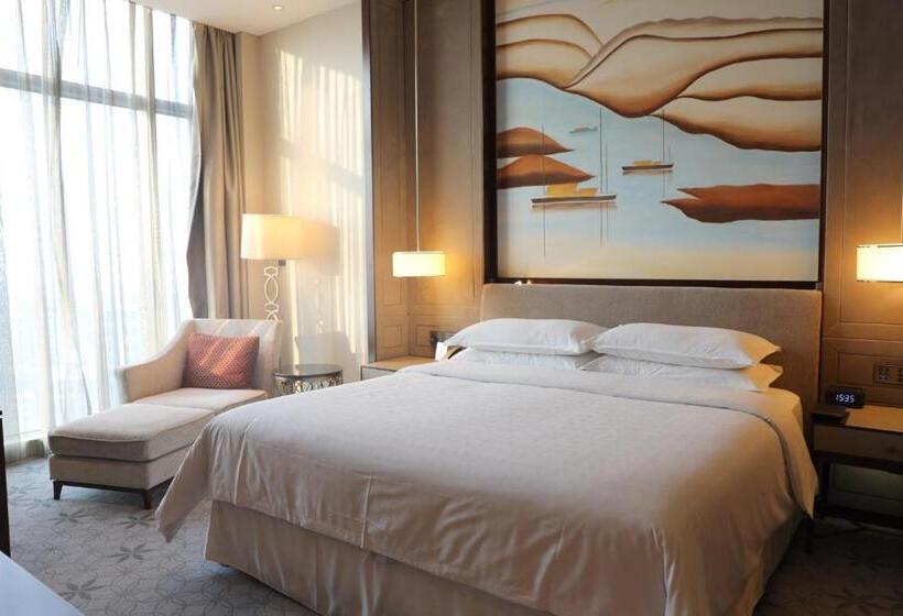 キングサイズベッドのクラブルーム, Sheraton Shanghai Jiading