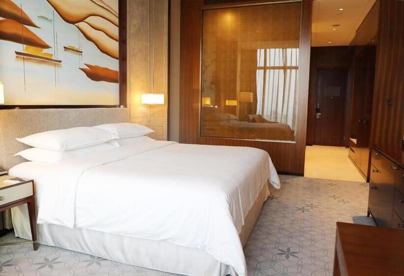 キングサイズベッドのクラブルーム, Sheraton Shanghai Jiading