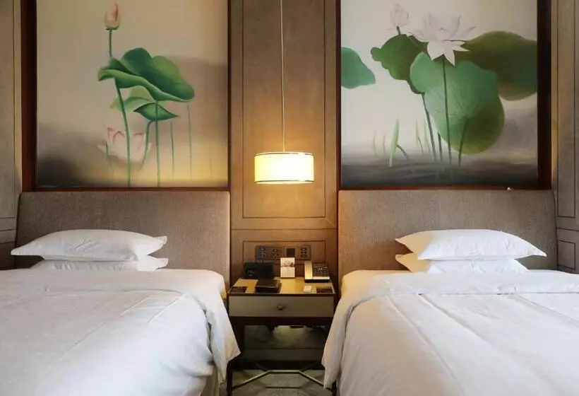 デラックスルーム, Sheraton Shanghai Jiading