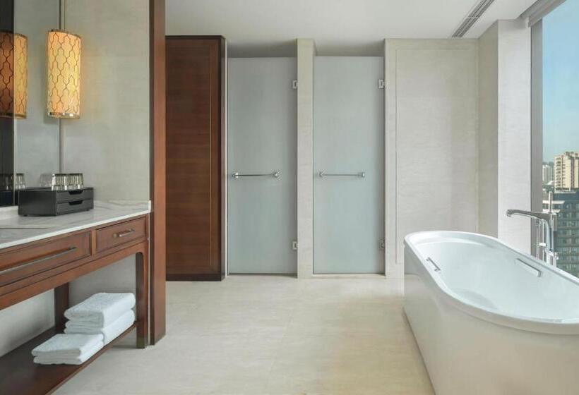 اتاق کلاب, Sheraton Shanghai Jiading