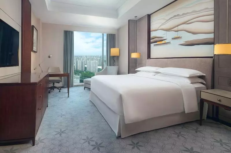 キングサイズベッドのクラブルーム, Sheraton Shanghai Jiading