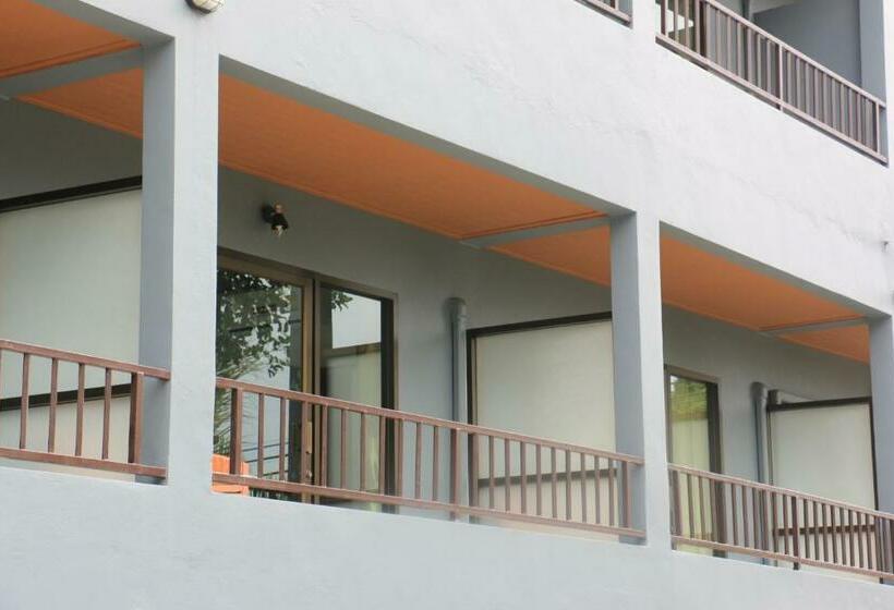 Pokój Superior z Balkonem, Srichada Hotel Khaolak Sha Extra Plus