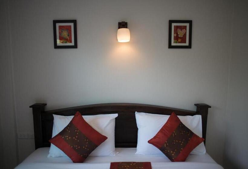 Номер Superior с Балконом, Srichada Hotel Khaolak   Sha Extra Plus