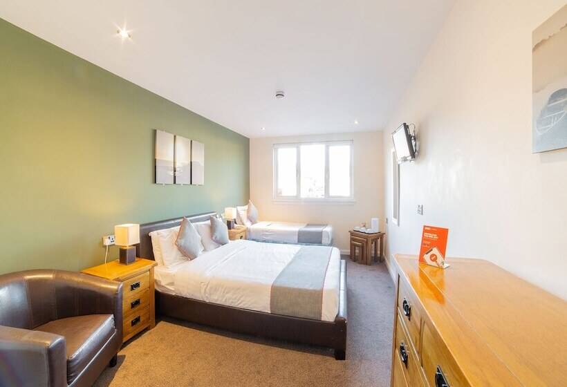 Номер Стандарт Трехместный, The Douglas