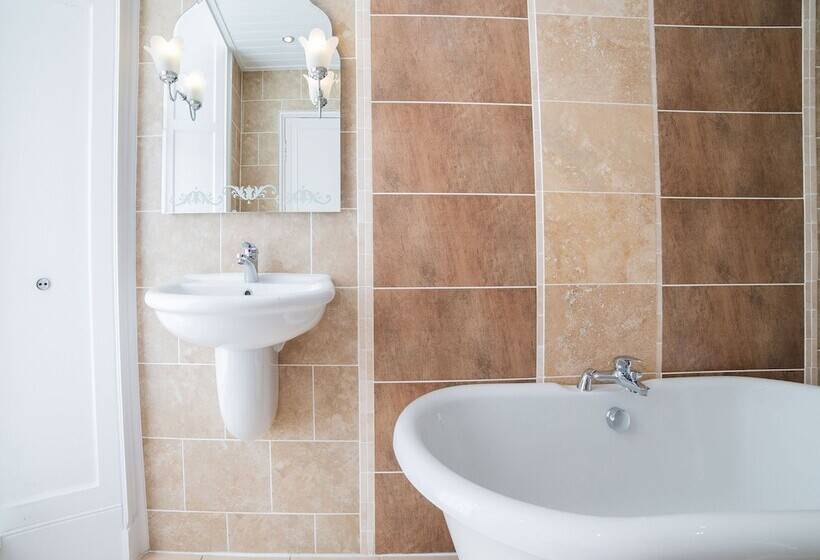 Люкс, The Douglas