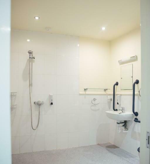 标准间, The Jolly Drover