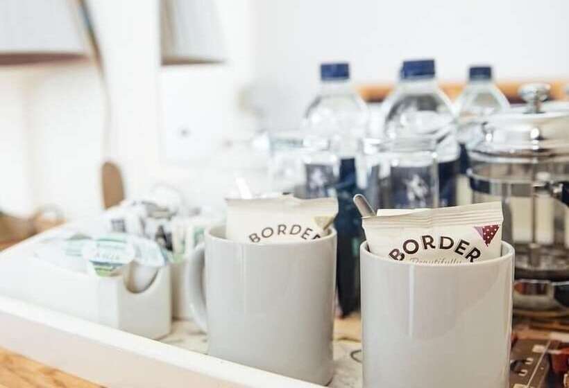 スタンダードルーム, The Jolly Drover