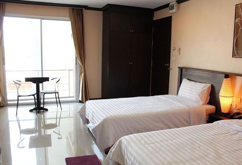 스탠다드 룸, Triton Hotel Nakhonratchasima โรงแรมไททัน