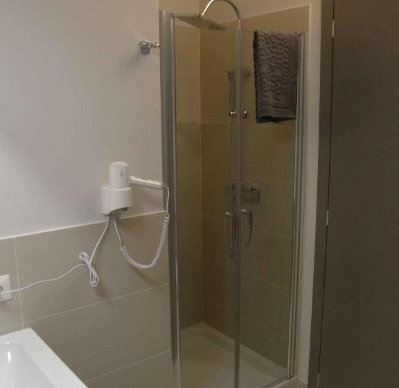 豪华房间, Zuretti 61