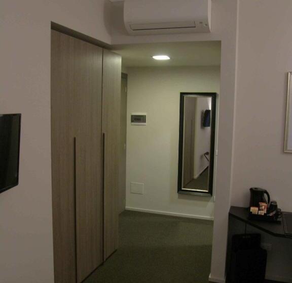 豪华房间, Zuretti 61