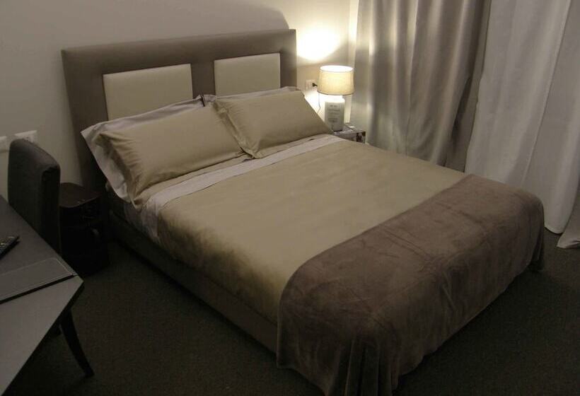 豪华房间, Zuretti 61